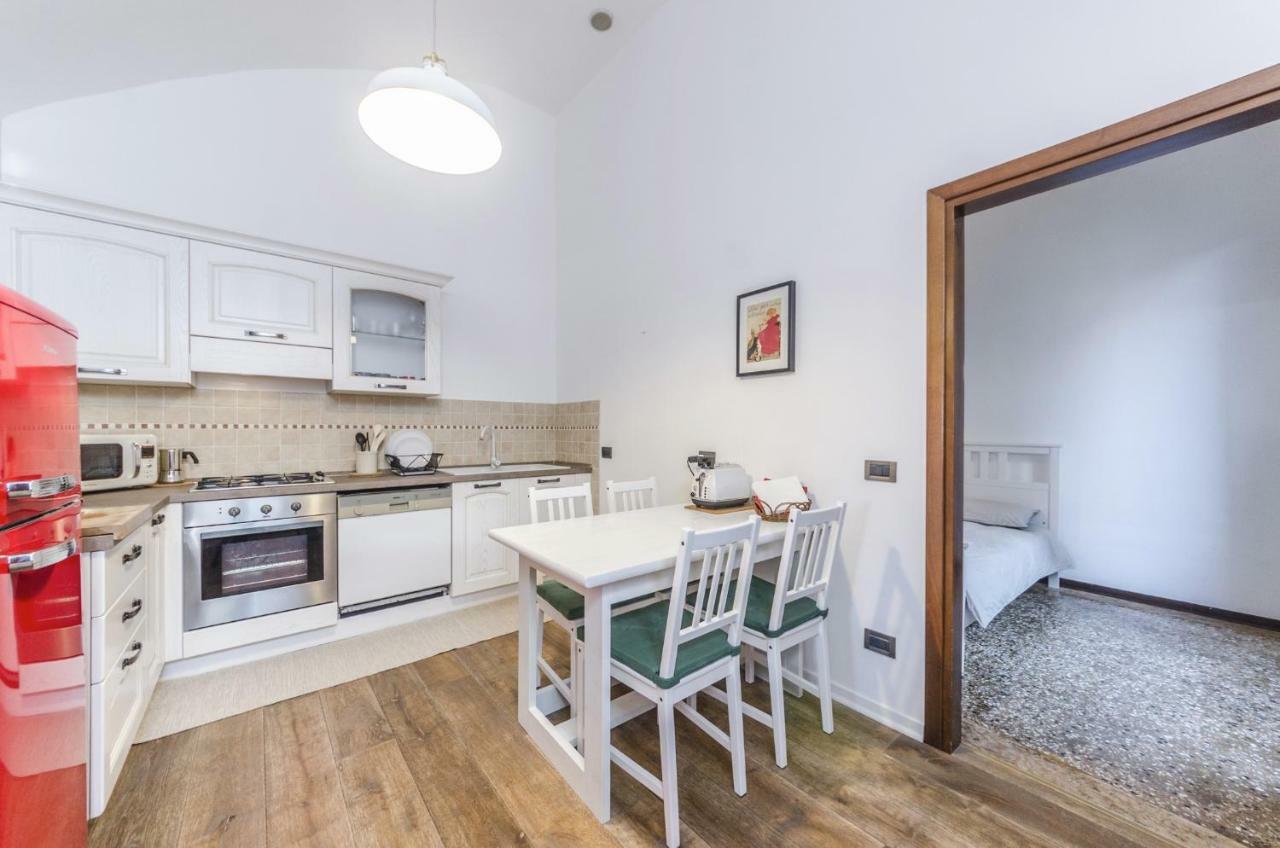 Maurizio House - Near The Train Station Venedig
